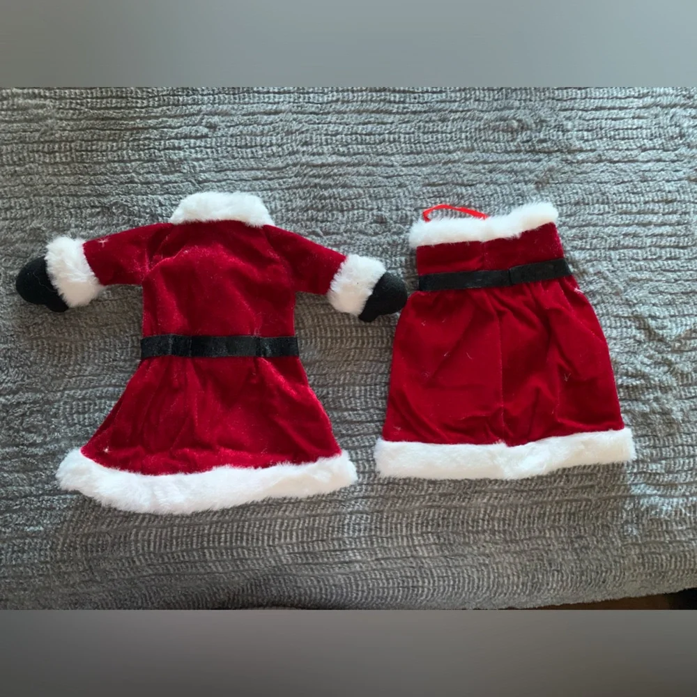 3/$10 NEW Mr. & Mrs. Claus wine bottle gift set Christmas Santa Covers SET - Picture 6 of 9